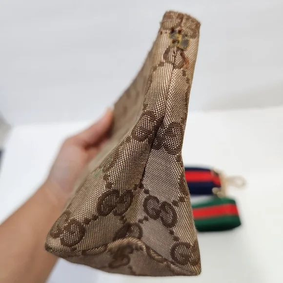 Gucci Authentic  pochette GG canvas bag pouch #103399 - Picture 16 of 16